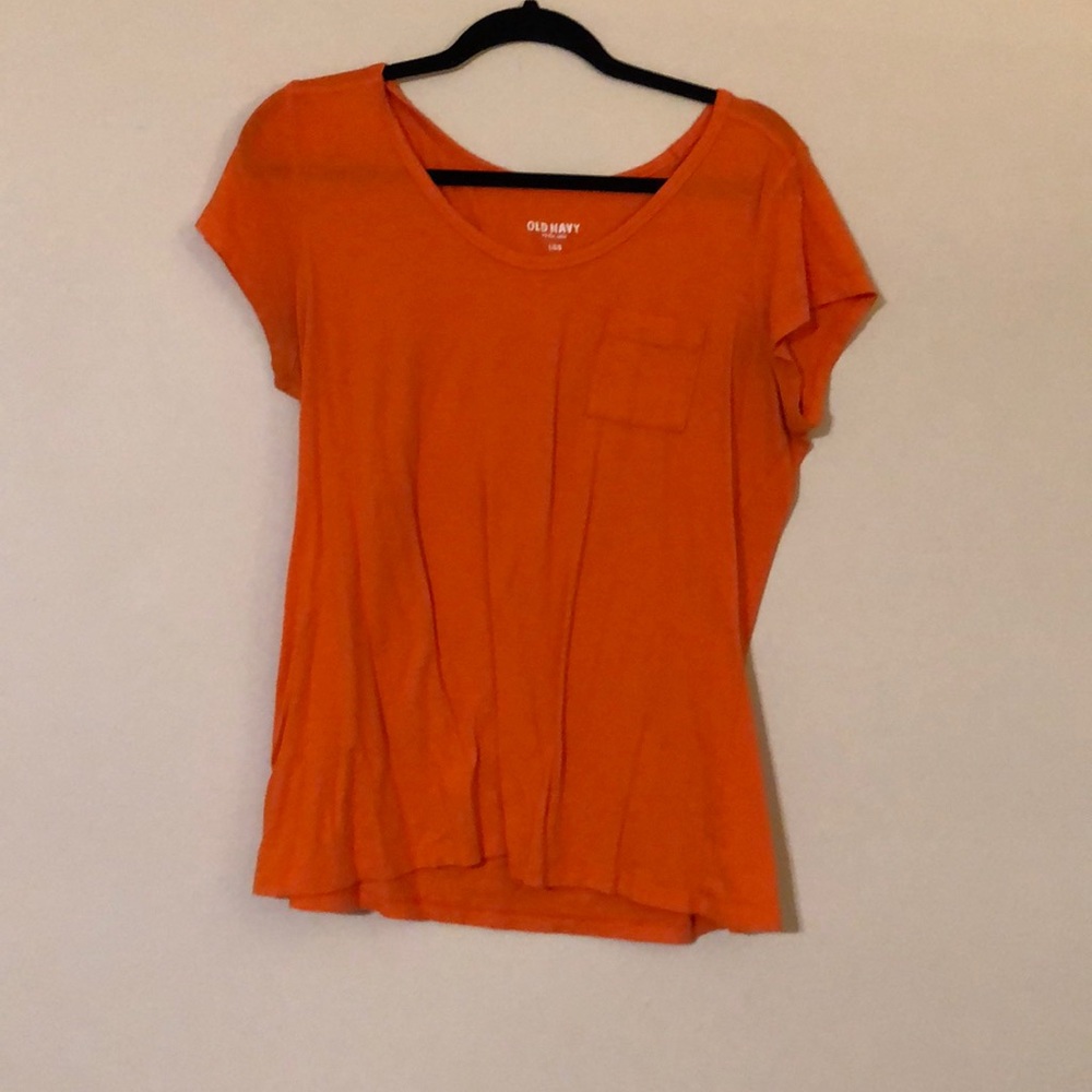 Large Old Navy t shirt